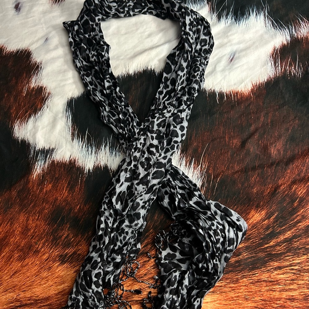 Leopard Print Black and Gray Scarf